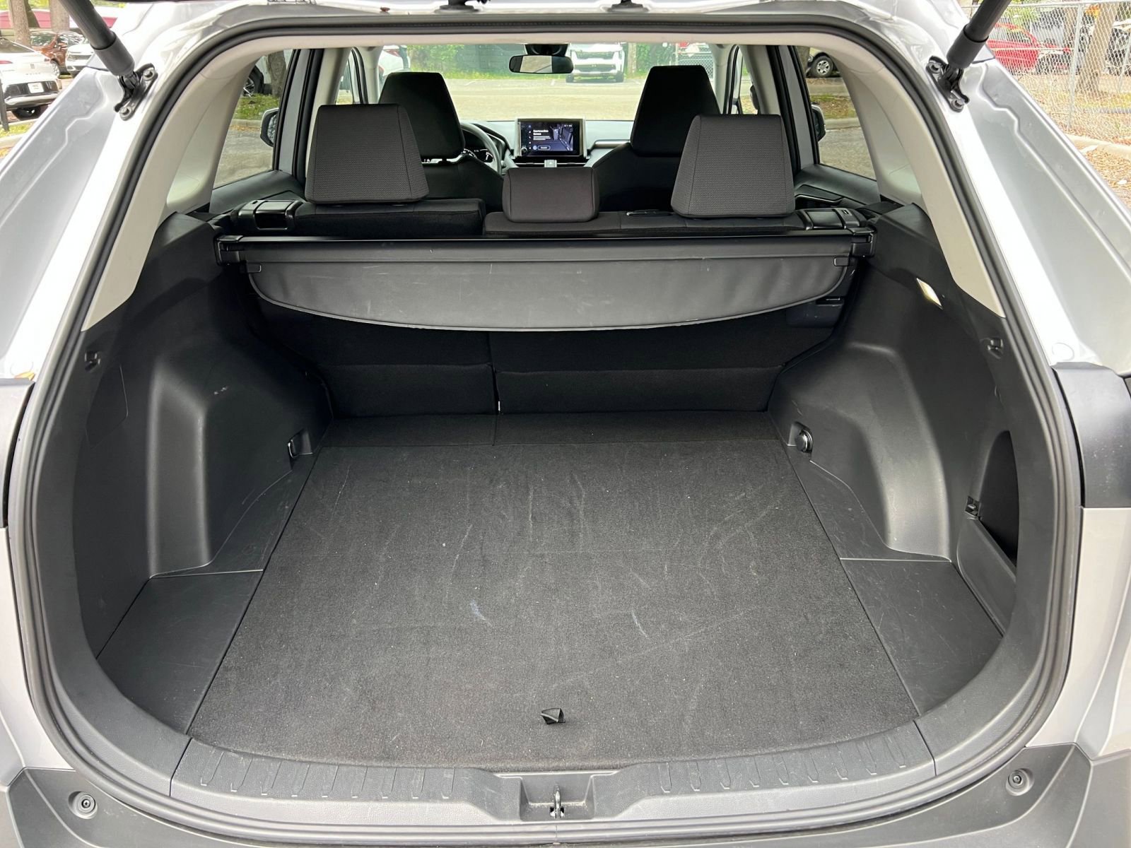 Used 2025 Toyota RAV4 XLE image 24