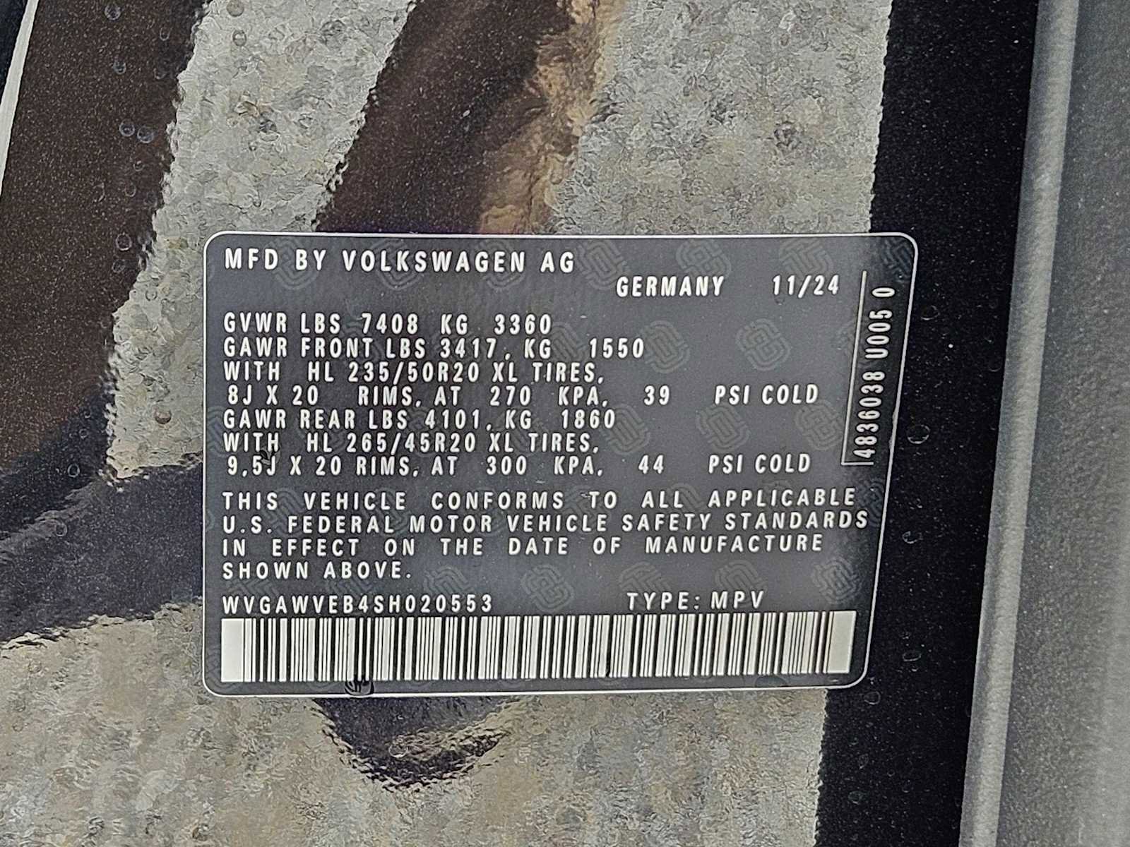 Used 2025 Volkswagen ID. Buzz Pro S image 24