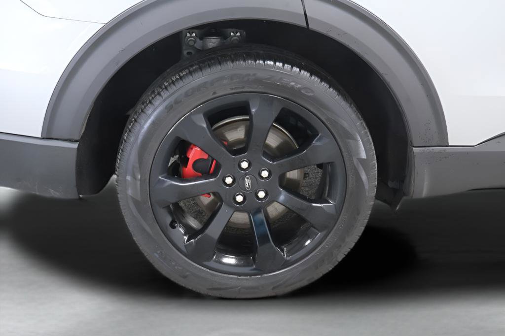 Used 2020 Ford Explorer ST w/ ST Street Pack image 32