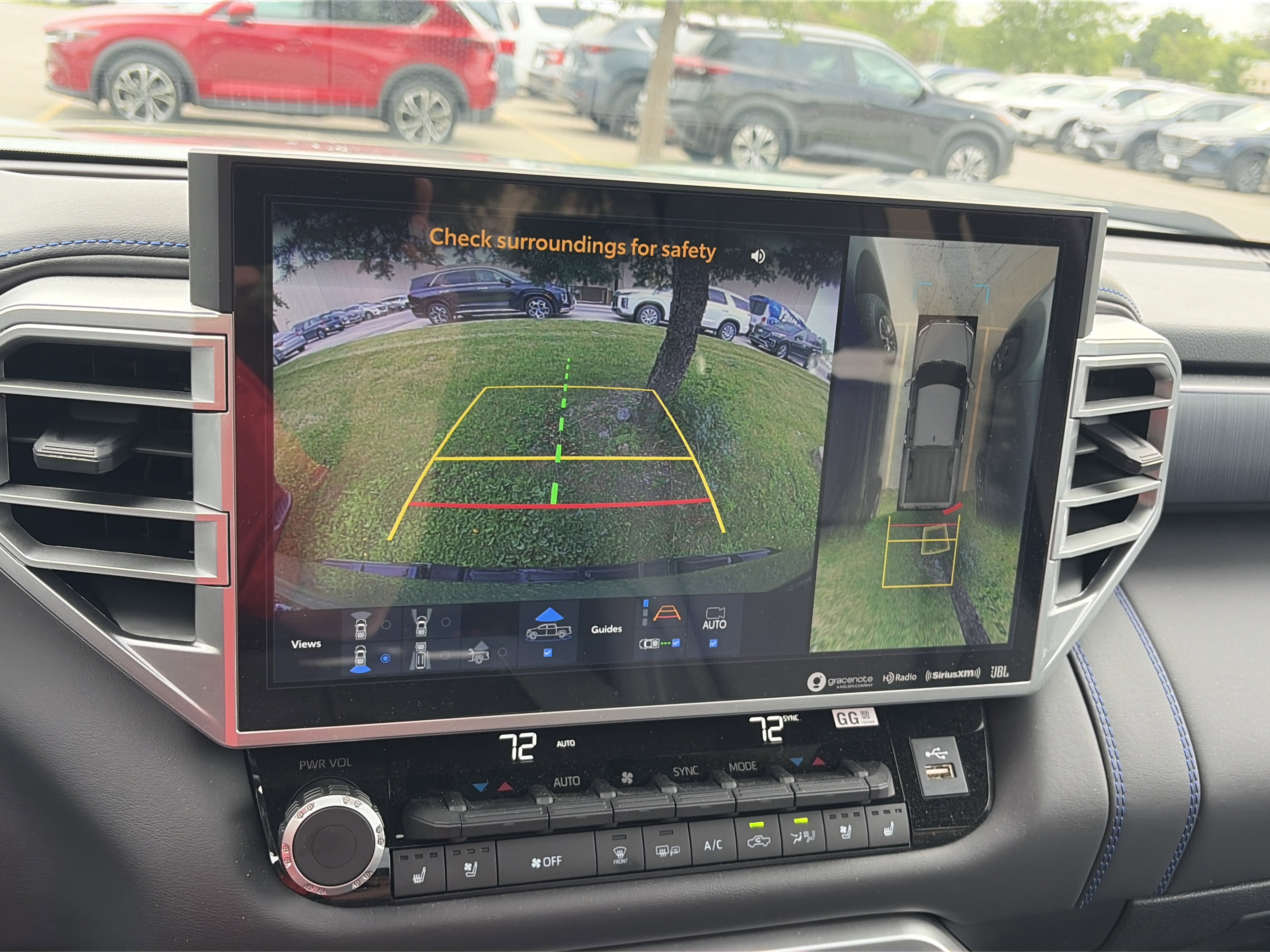 Used 2024 Toyota Tundra Platinum AWD/4WD image 2