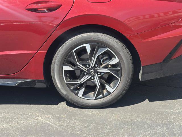Used 2025 Hyundai Sonata SEL FWD image 7