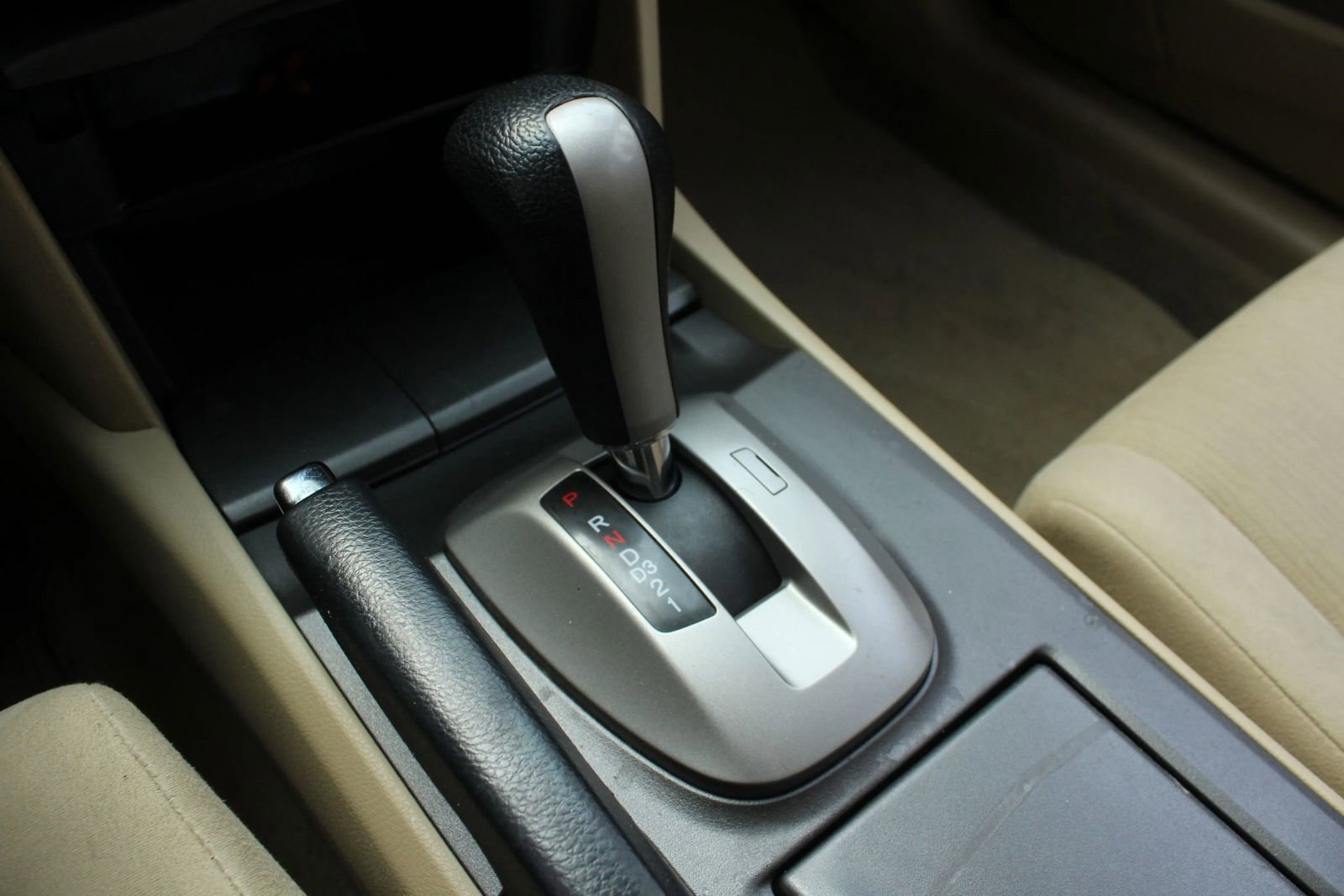 Used 2012 Honda Accord LX image 30