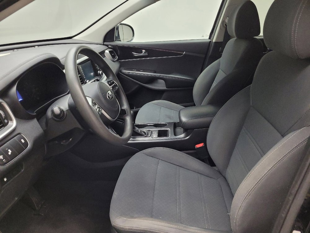 Used 2019 Kia Sorento AWD image 17