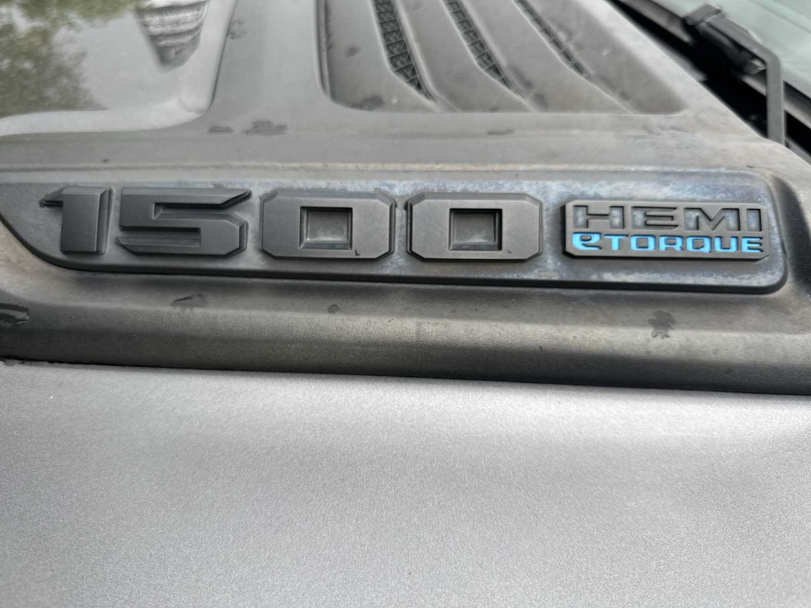 Used 2021 RAM 1500 Laramie AWD/4WD image 11