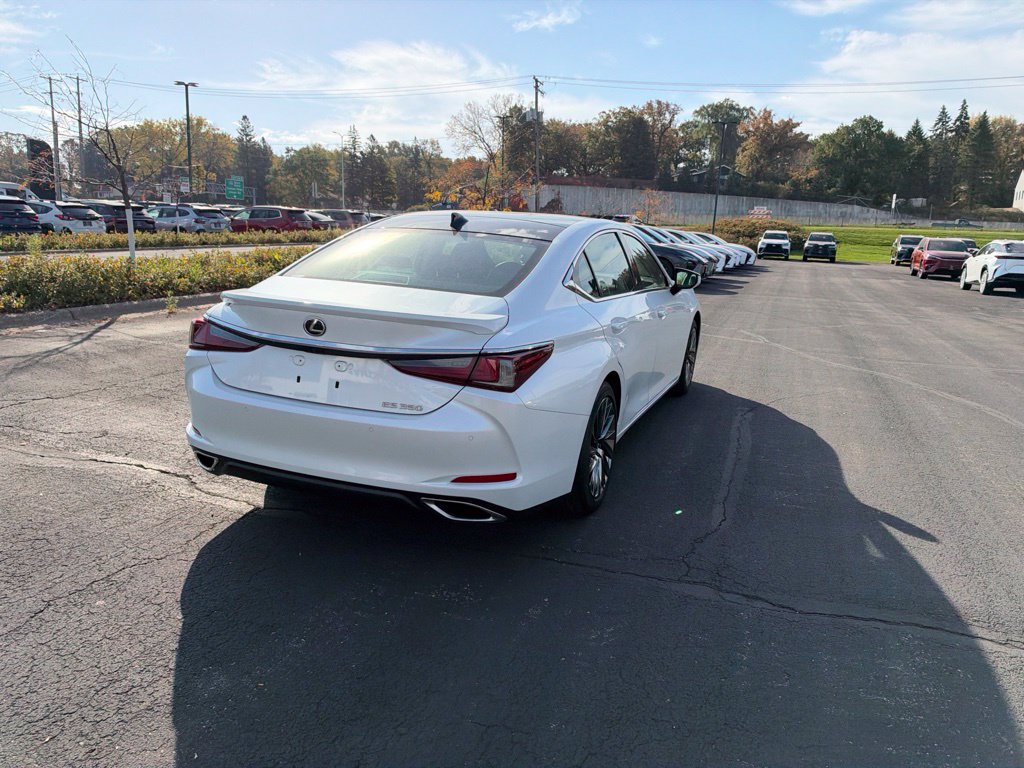 Certified 2024 Lexus ES 350 Ultra Luxury FWD image 32