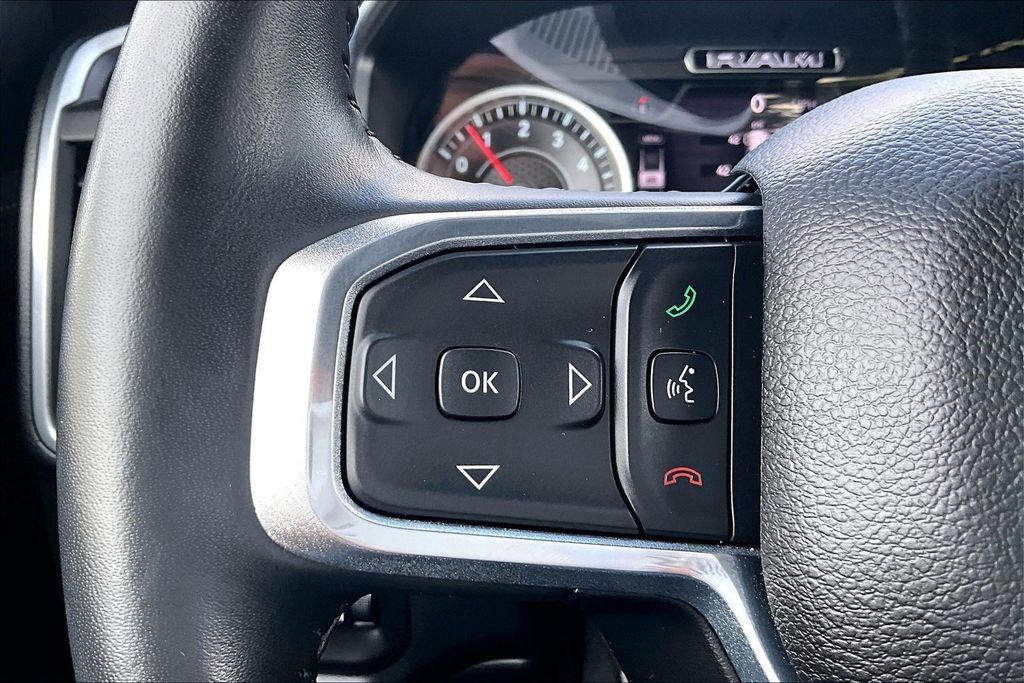 Used 2021 RAM 1500 Laramie w/ Sport Appearance Package AWD/4WD image 12
