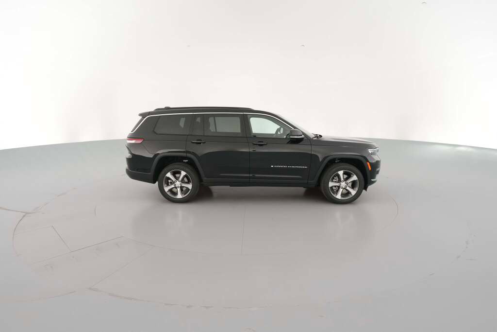 New 2025 Jeep Grand Cherokee L Limited image 14