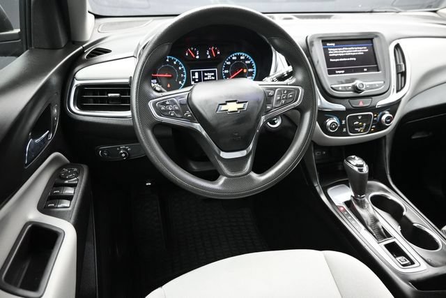 Used 2020 Chevrolet Equinox LS FWD image 11