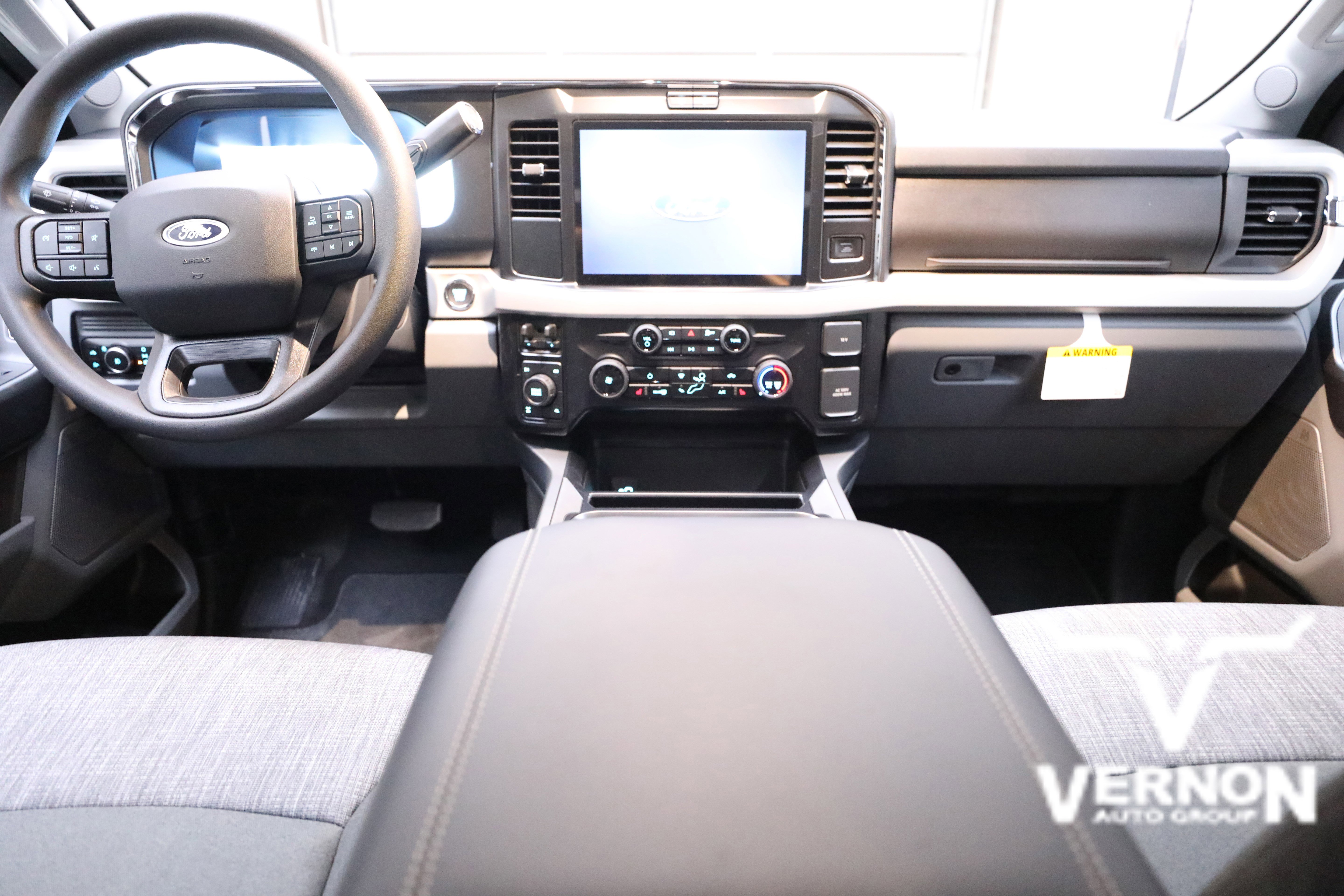 New 2026 Ford F250 XLT w/ XLT Premium Package image 13