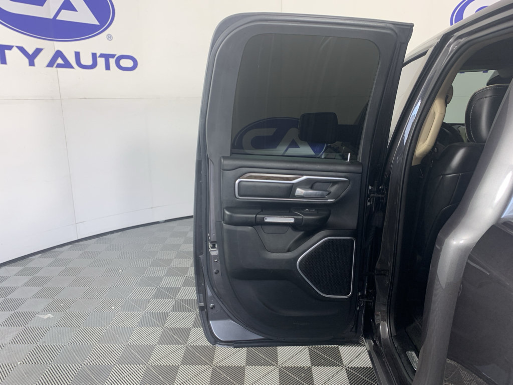 Used 2020 RAM 1500 Laramie RWD image 27