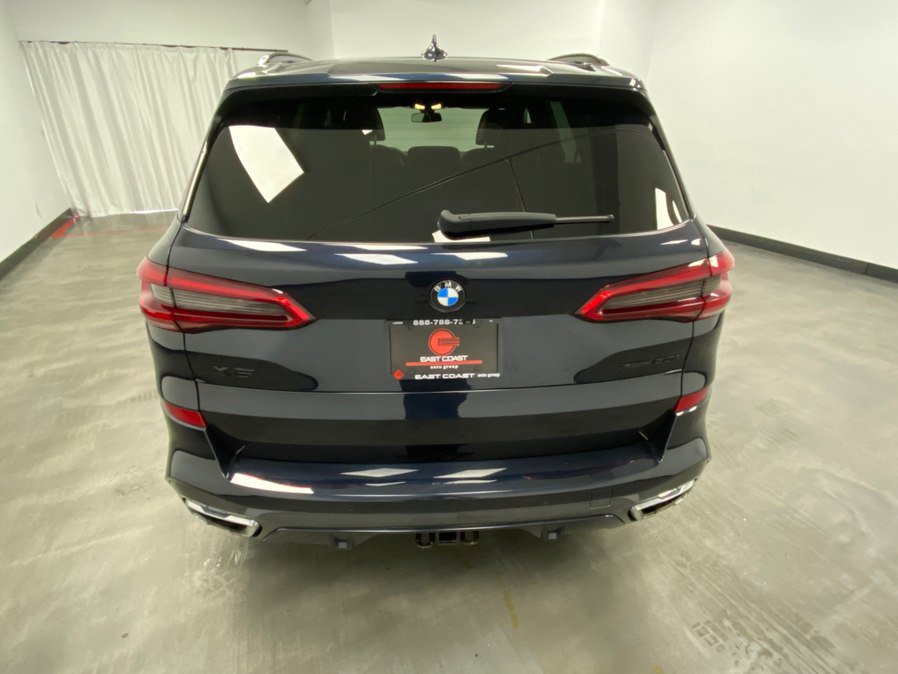 Used 2019 BMW X5 xDrive50i w/ M Sport Package AWD/4WD image 5