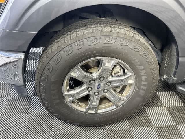 Used 2021 Ford F150 XLT w/ Equipment Group 302A High AWD/4WD image 11