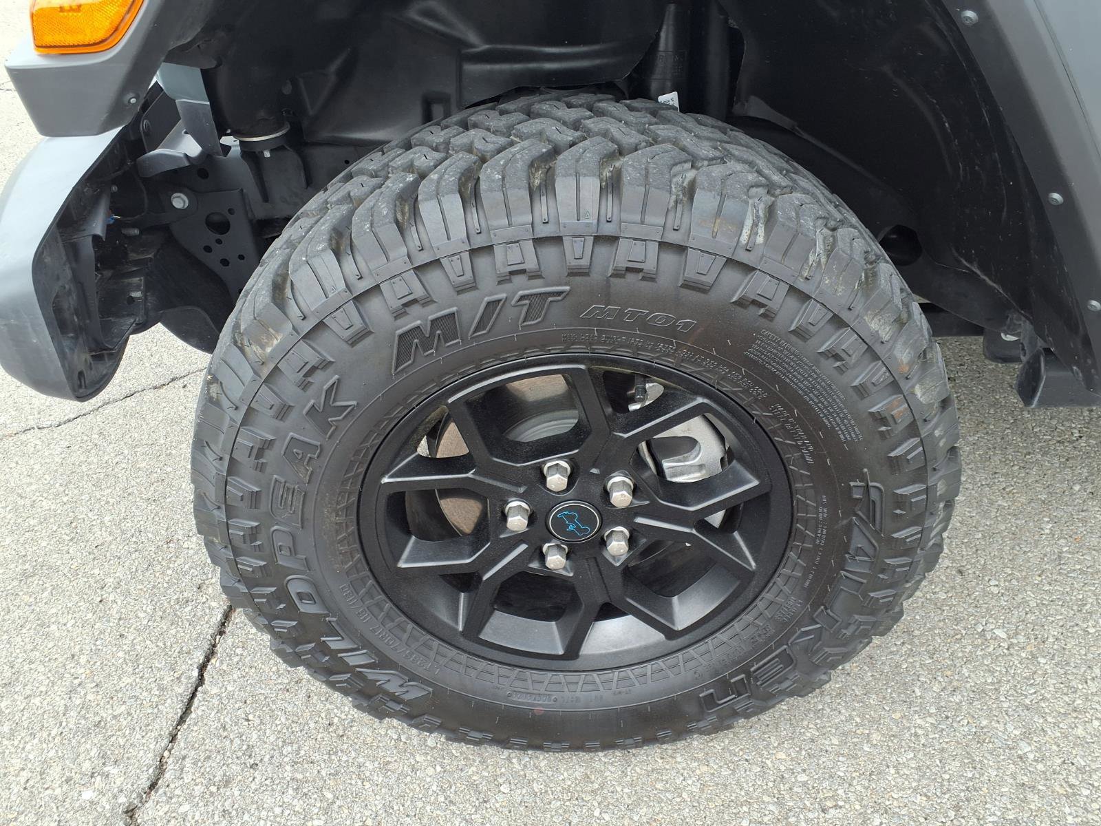 Used 2025 Jeep Wrangler Willys AWD/4WD image 18