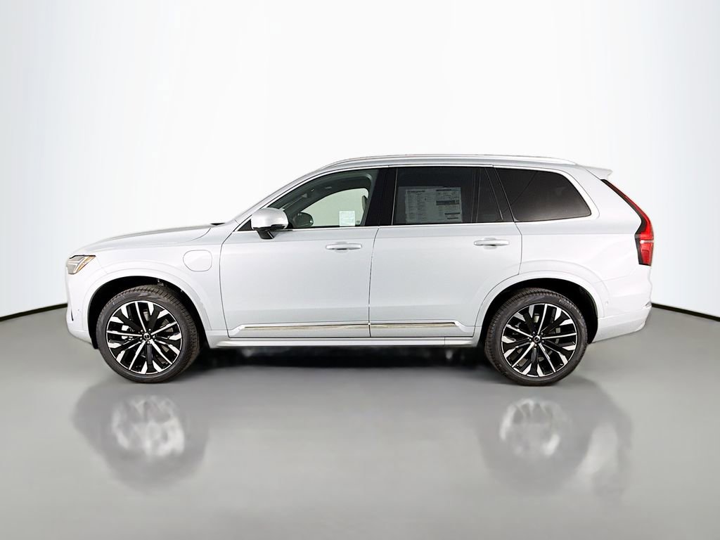 New 2026 Volvo XC90 T8 Plus w/ Protection Package Premier AWD/4WD image 4