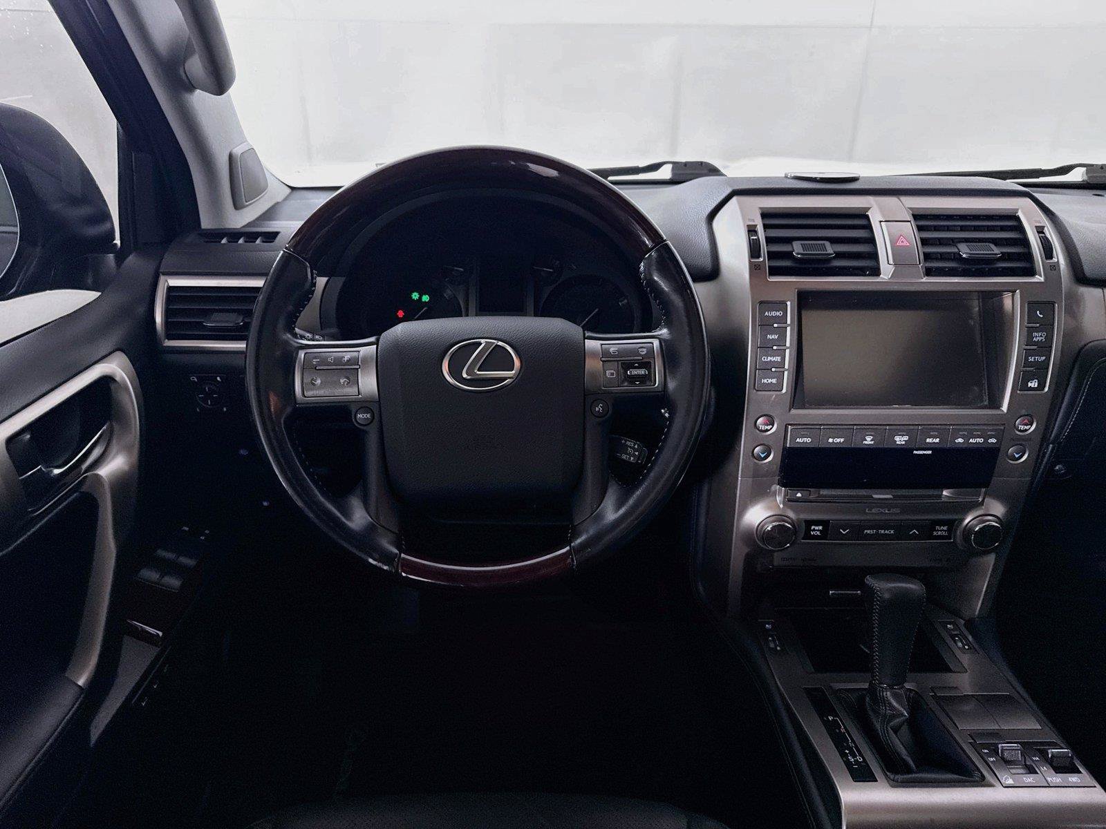 Used 2019 Lexus GX 460 Premium AWD/4WD image 34