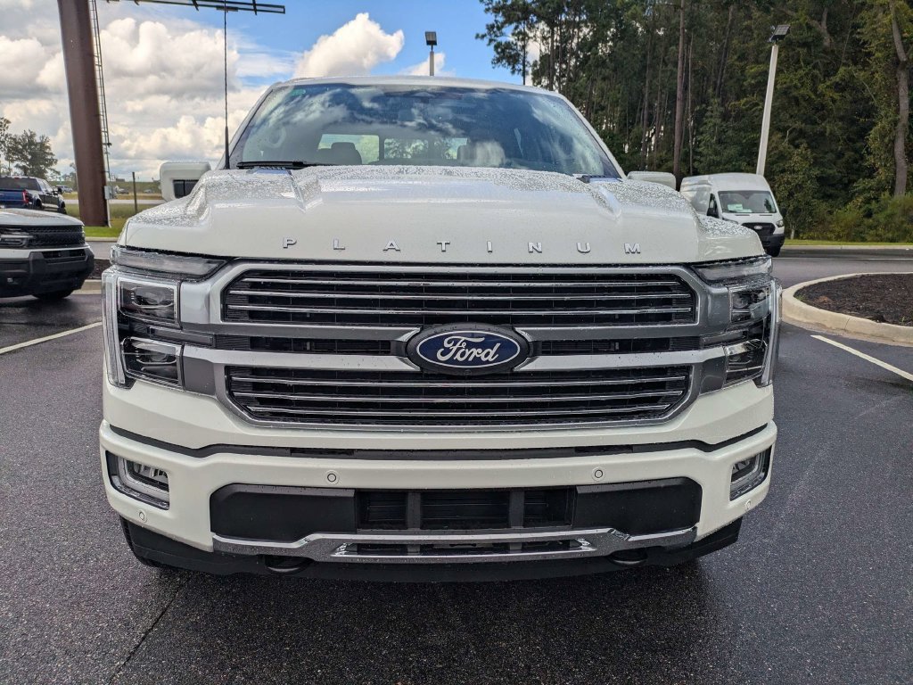 New 2026 Ford F150 Platinum w/ Equipment Group 703A Plus AWD/4WD image 9
