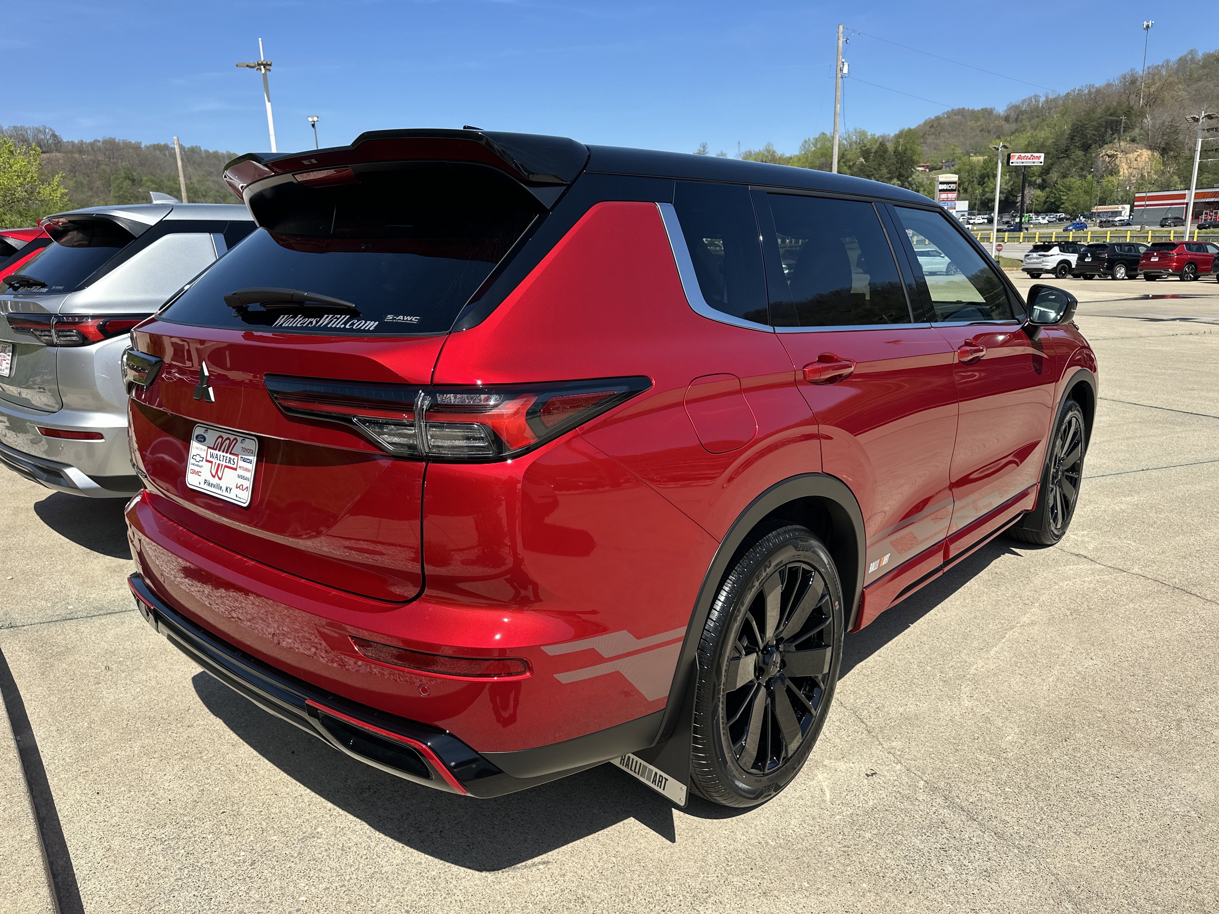 New 2026 Mitsubishi Outlander Ralliart AWD/4WD image 2