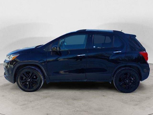 Used 2018 Chevrolet Trax LT w/ Redline Edition image 2