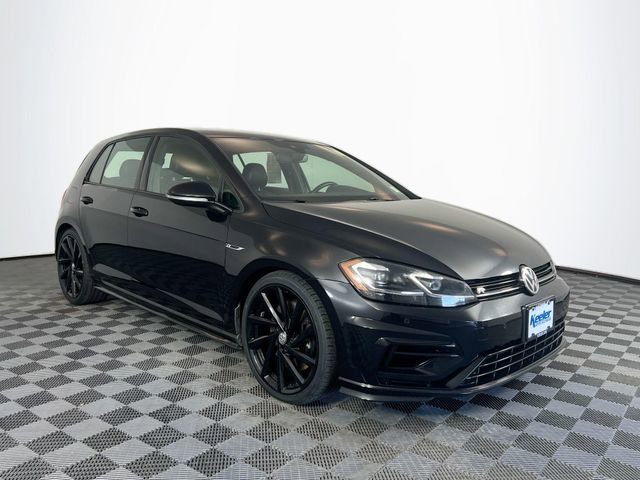 Used 2018 Volkswagen Golf R 4-Door AWD/4WD image 8