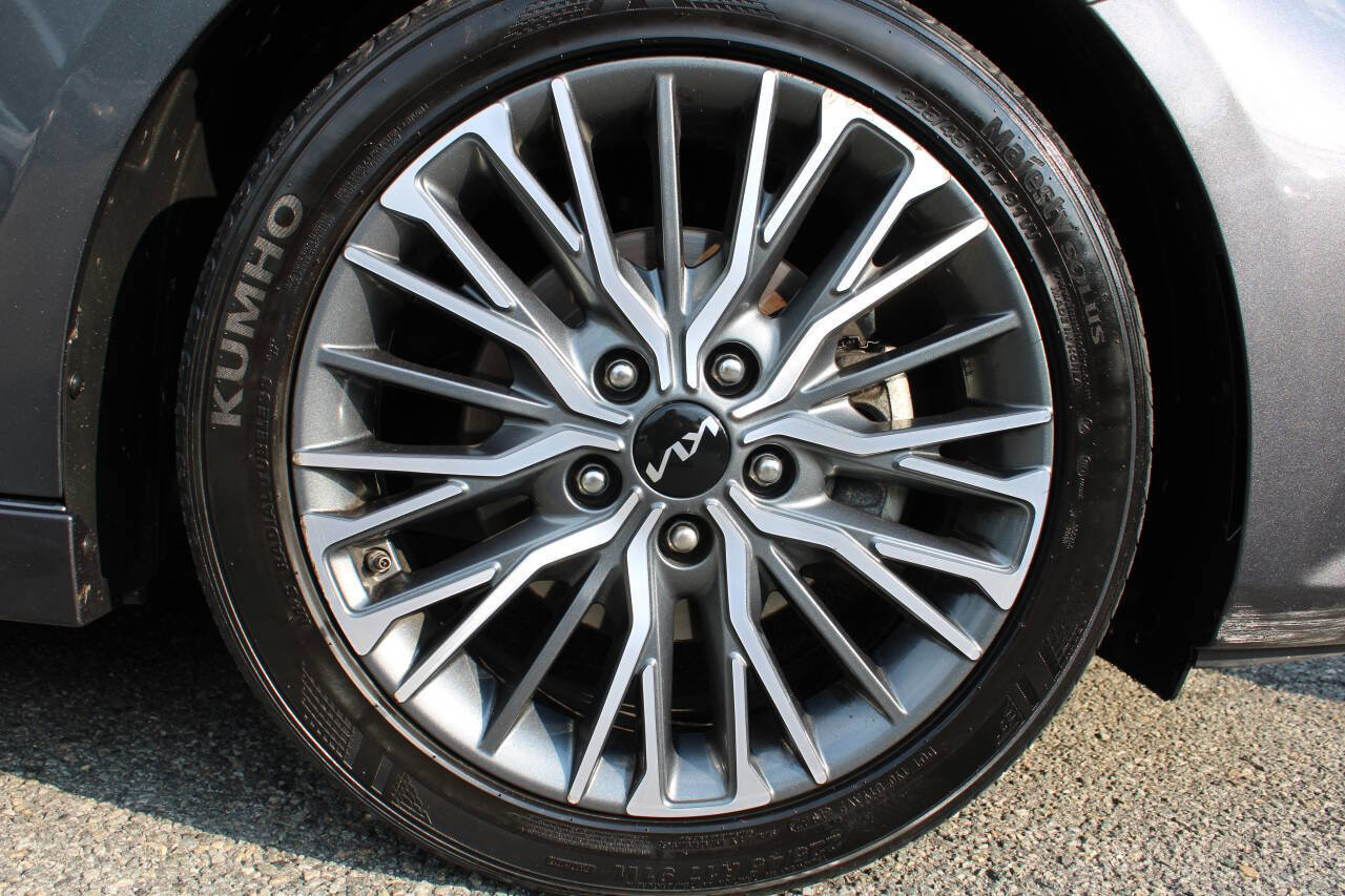 Used 2022 Kia Forte GT-Line w/ GT-Line Premium Package image 23