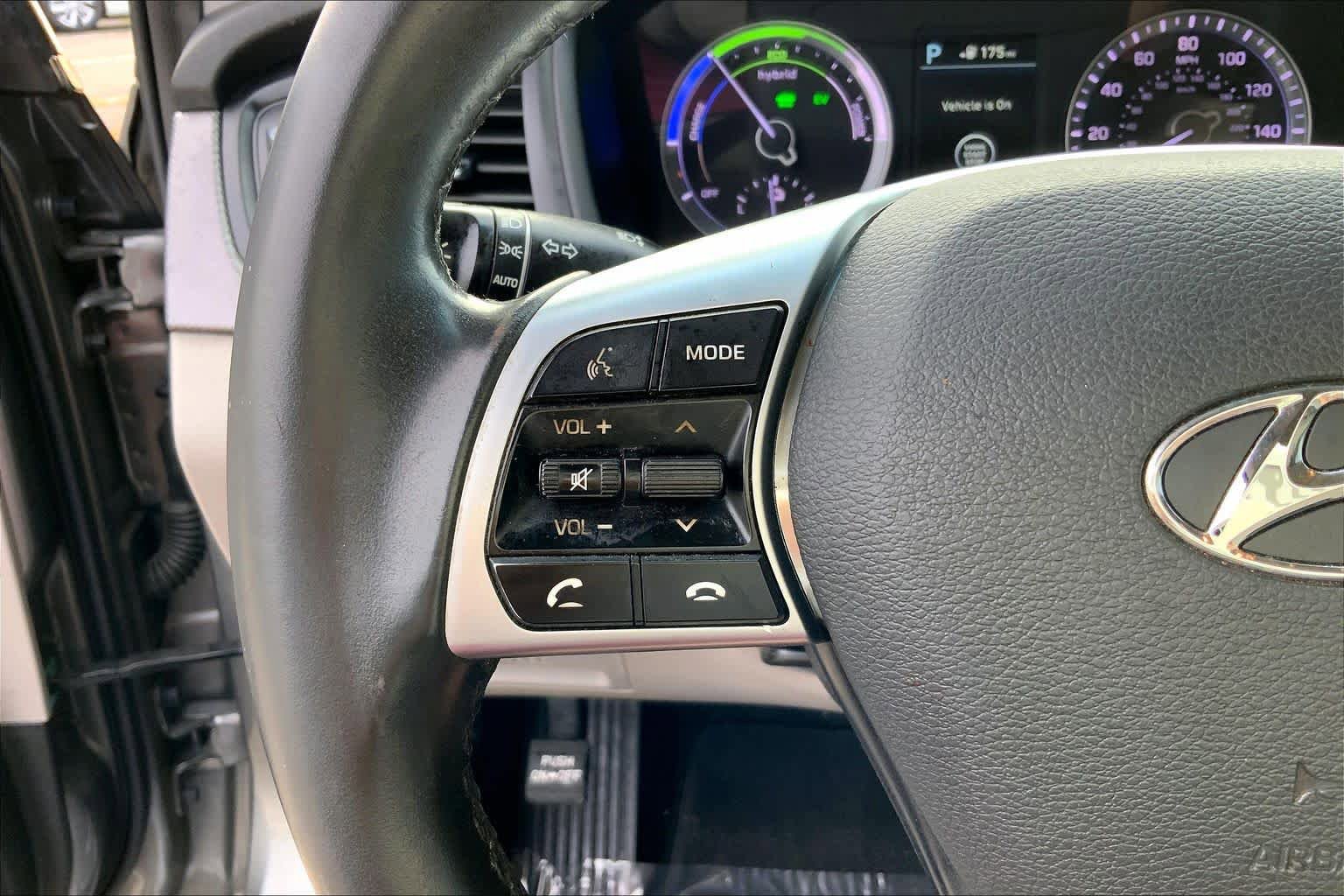 Used 2018 Hyundai Sonata SE FWD image 23