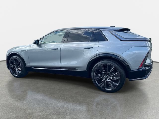 Certified 2024 Cadillac Lyriq Sport AWD/4WD image 3