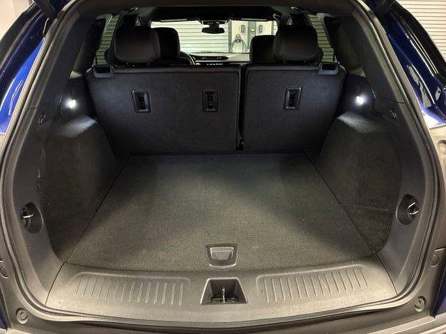 Used 2023 Cadillac XT5 Luxury FWD image 54