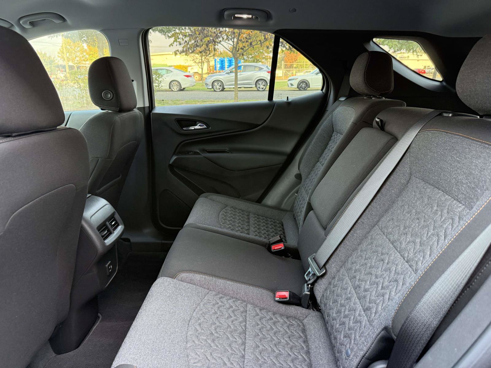 Certified 2024 Chevrolet Equinox LT FWD image 17