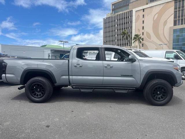 Used 2021 Toyota Tacoma TRD Off-Road w/ Technology Package AWD/4WD image 3