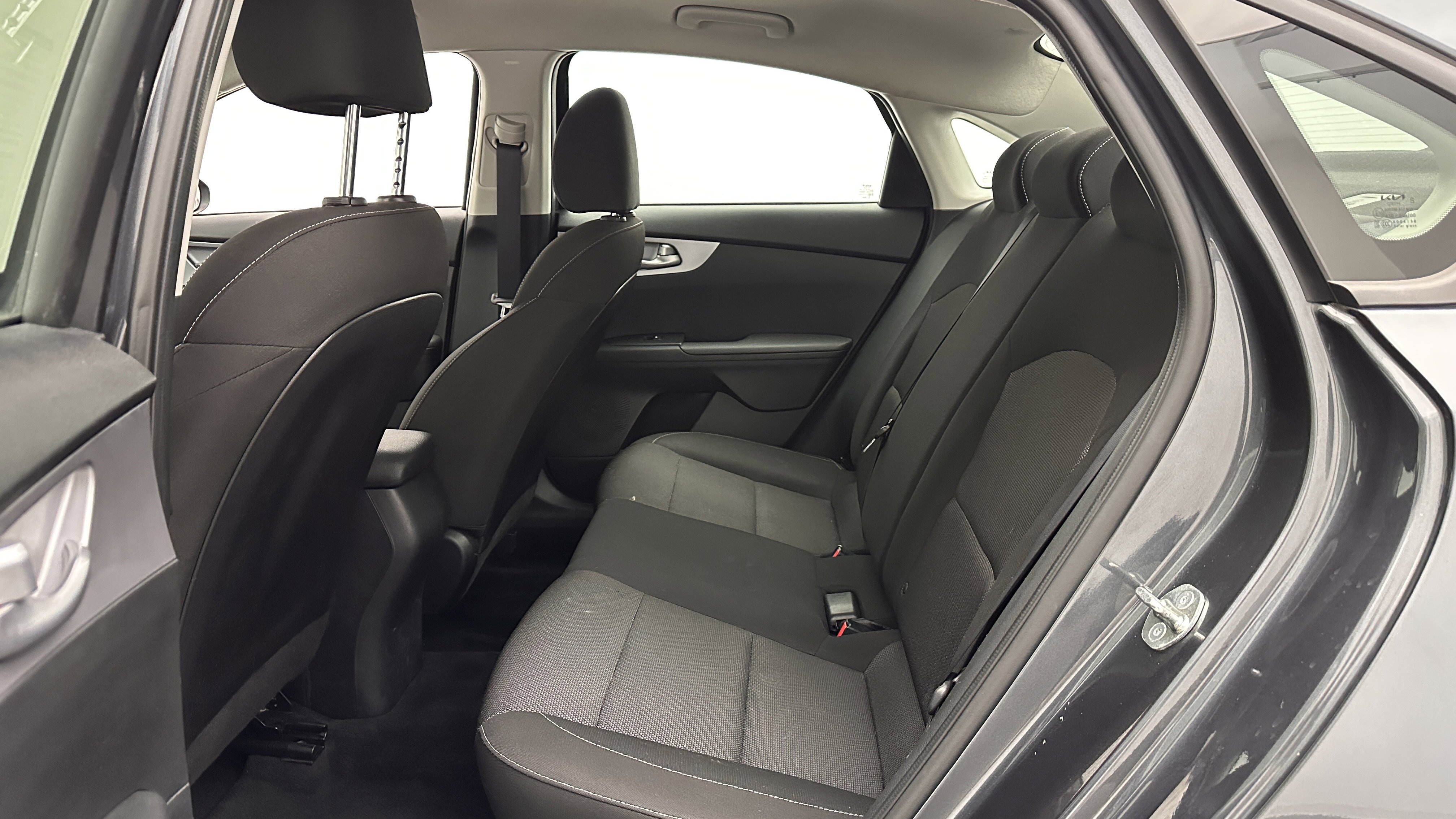 Used 2023 Kia Forte LXS FWD image 21