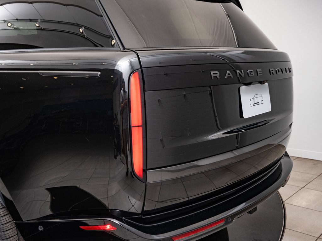 New 2026 Land Rover Range Rover SE AWD/4WD image 18