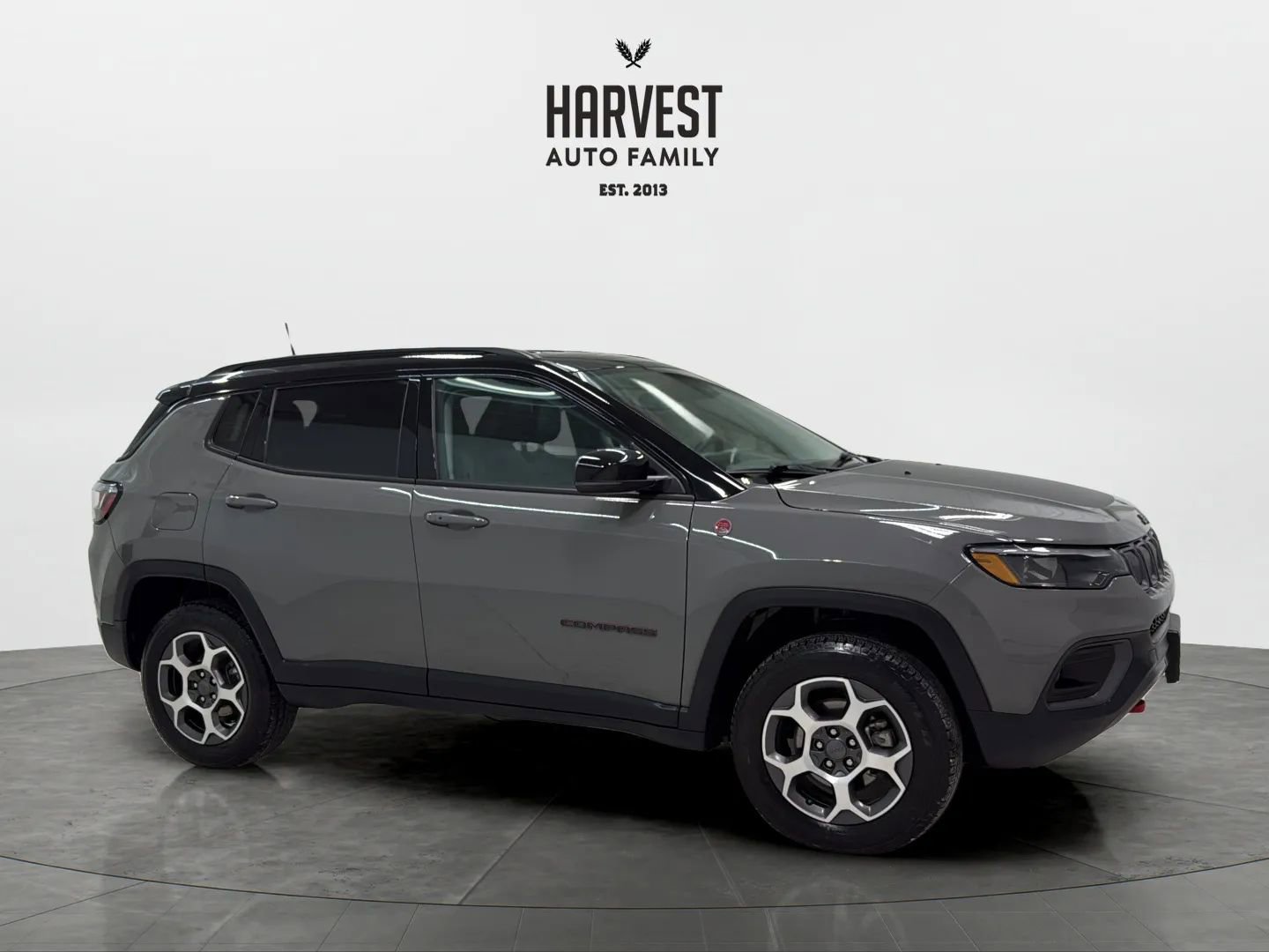 Used 2022 Jeep Compass Trailhawk w/ Trailhawk Elite Group AWD/4WD image 9