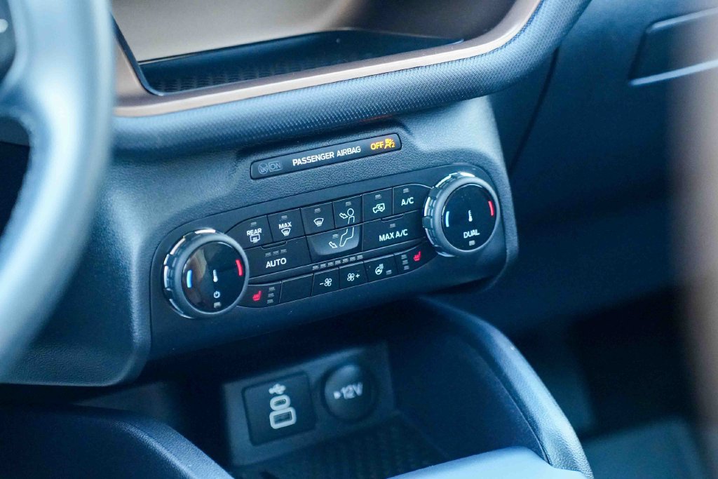 Certified 2024 Ford Bronco Sport Outer Banks AWD/4WD image 24
