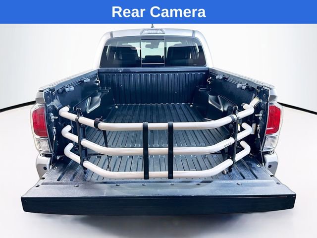 Used 2022 Toyota Tacoma TRD Off-Road w/ Technology Package image 11