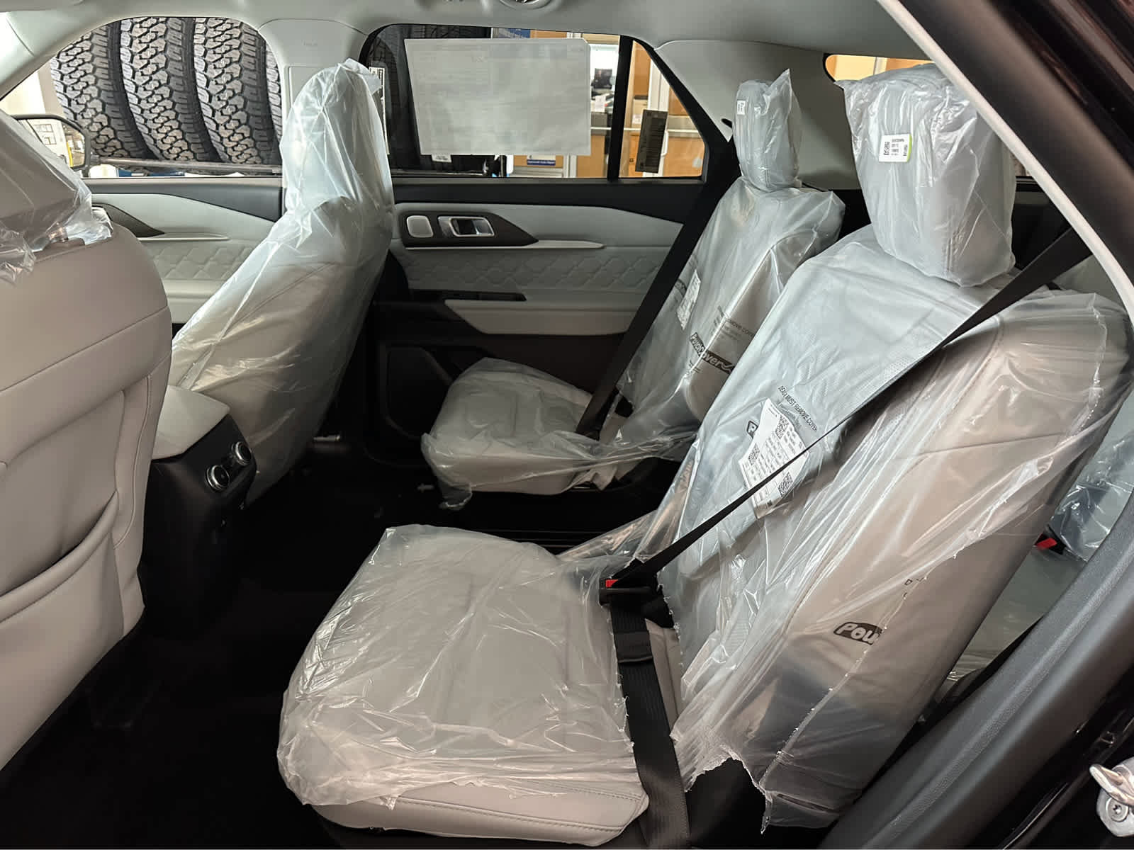New 2026 Ford Explorer Platinum w/ LUX Leather Package image 41