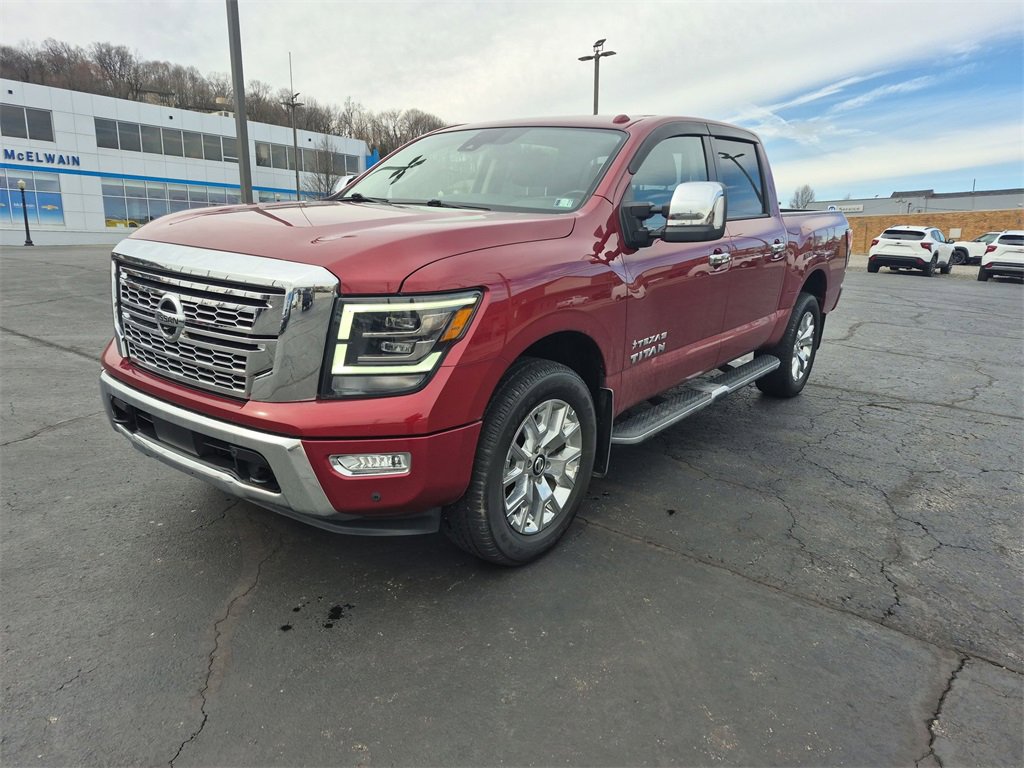 Used 2021 Nissan Titan SL w/ Moonroof Package image 11