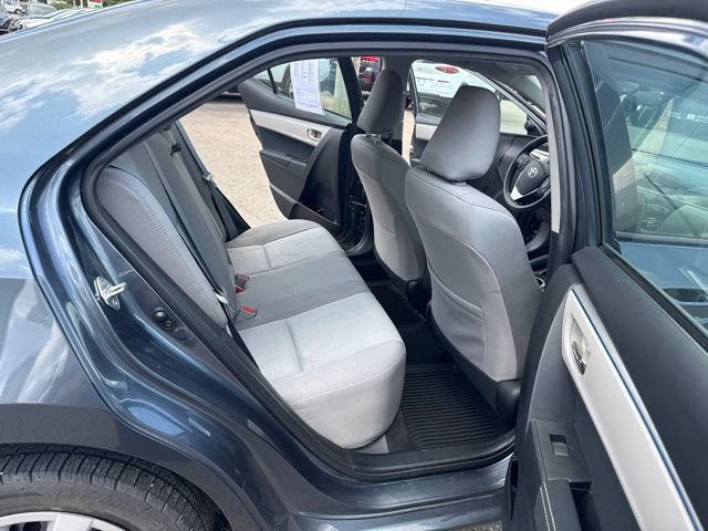 Used 2016 Toyota Corolla LE FWD image 11
