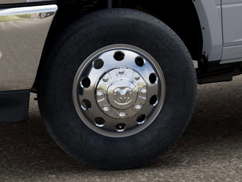 New 2025 RAM 3500 Big Horn AWD/4WD image 8