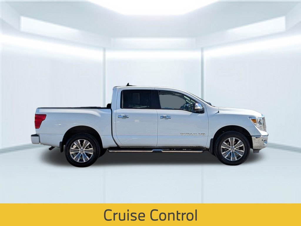 Used 2019 Nissan Titan SL AWD/4WD image 9