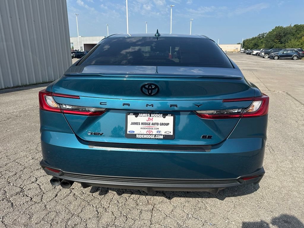 Used 2025 Toyota Camry SE w/ Multimedia Upgrade Package FWD image 6