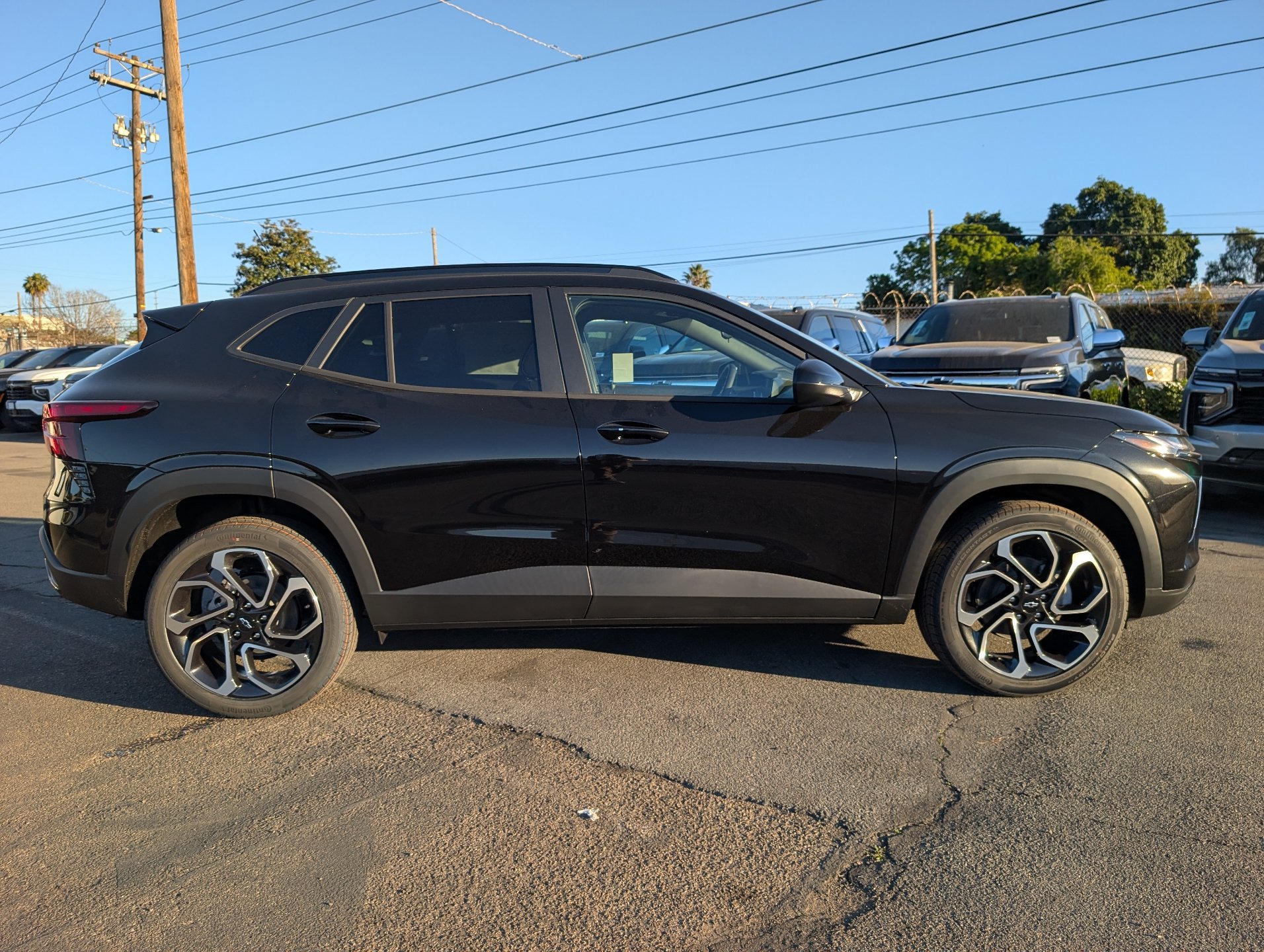 New 2026 Chevrolet Trax RS FWD image 7