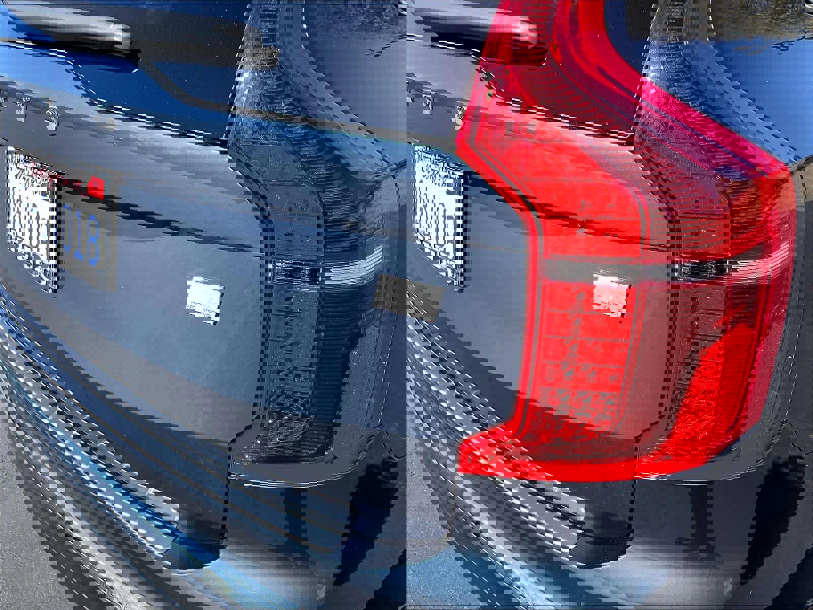 Used 2024 Volvo XC90 T8 Ultimate w/ Protection Package Premier image 11