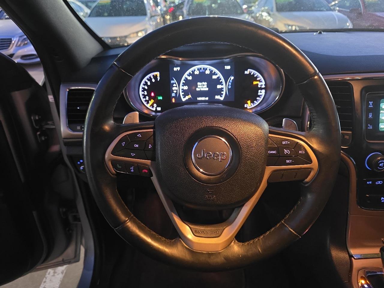 Used 2017 Jeep Grand Cherokee Laredo w/ Quick Order Package 2BE image 14