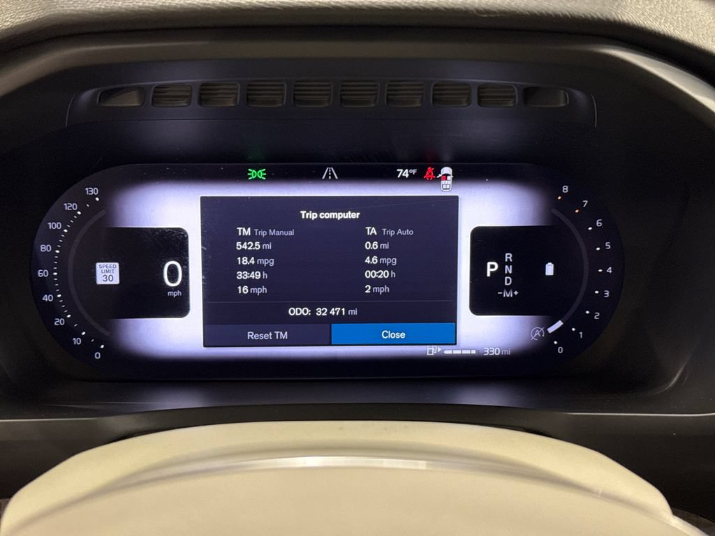 Certified 2023 Volvo XC90 B6 Plus w/ Protection Package Premier AWD/4WD image 14