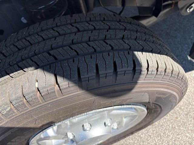 New 2025 Ford E-350 and Econoline 350 Super Duty w/ Power Equipment Group image 27