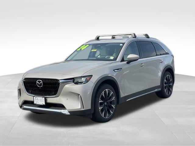 Certified 2024 MAZDA CX-90 Plug-In Hybrid w/ Premium Plus AWD/4WD image 2