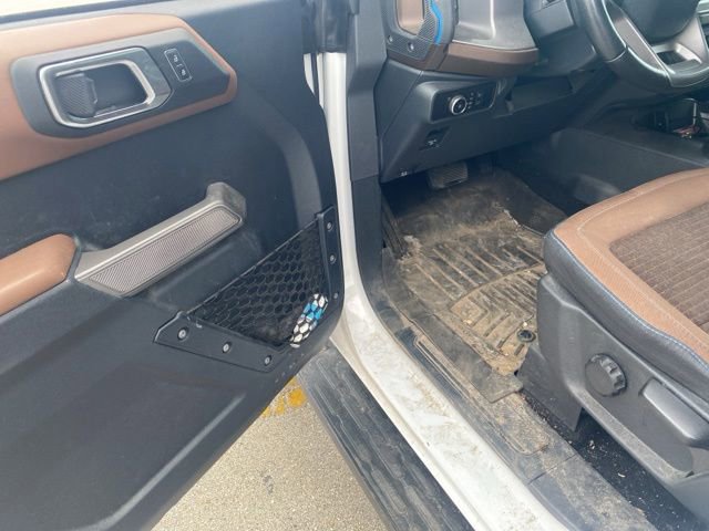 Used 2023 Ford Bronco Outer Banks w/ Sasquatch Package AWD/4WD image 9