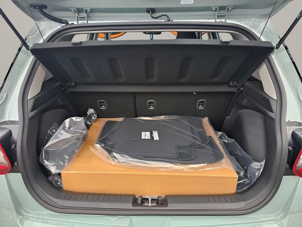 Used 2026 Hyundai Venue SEL image 14