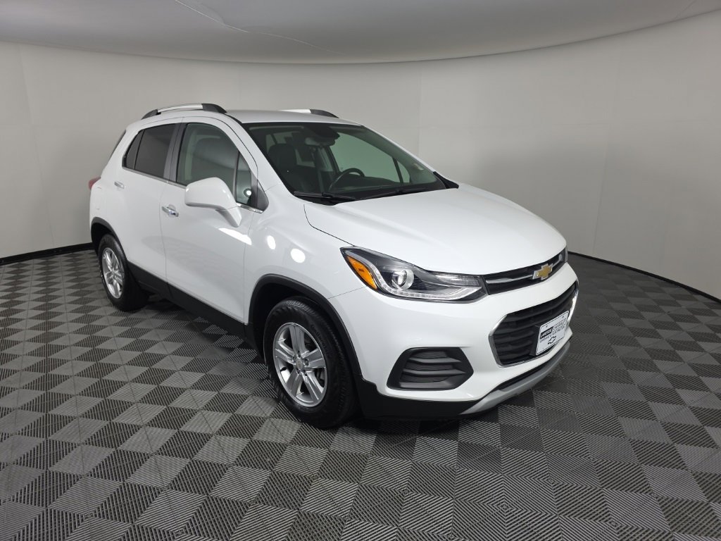 Used 2019 Chevrolet Trax LT w/ LT Convenience Package image 7