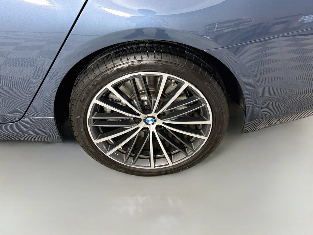 Used 2023 BMW 540i xDrive w/ Premium Package AWD/4WD image 30